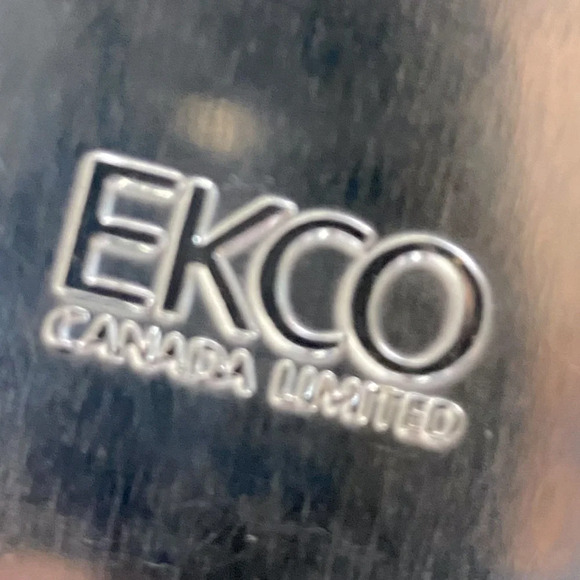 Vintage  Ekco Canada Limited Yellow Tan Metal Canister Set Flour Sugar - Picture 6 of 12